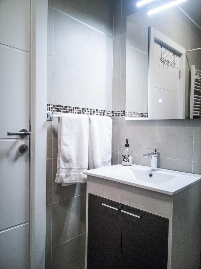 Raw Industrial City Apartment ซูโบติกา ภายนอก รูปภาพ